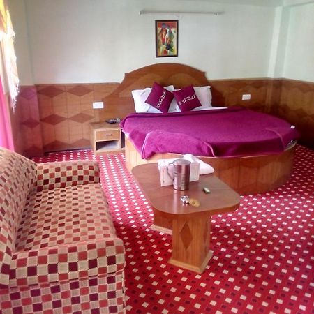 Gautam Hotel & Cottage Маналі Екстер'єр фото